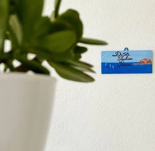 Tatil Evi Casa Fronte Mare Con Giardino Privato - - Lipari