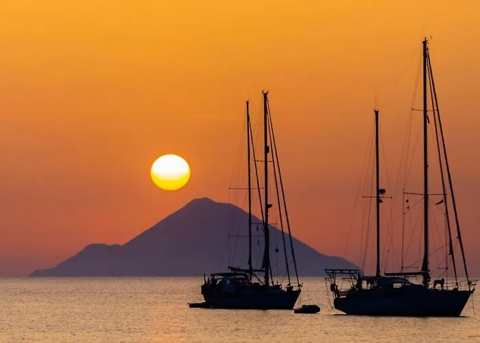 Casa Fronte Mare Con Giardino Privato - - Lipari Tatil Evi Canneto (Lipari)