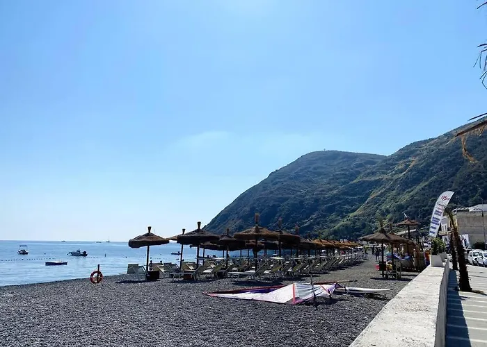 Casa Fronte Mare Con Giardino Privato - - Lipari 펜션