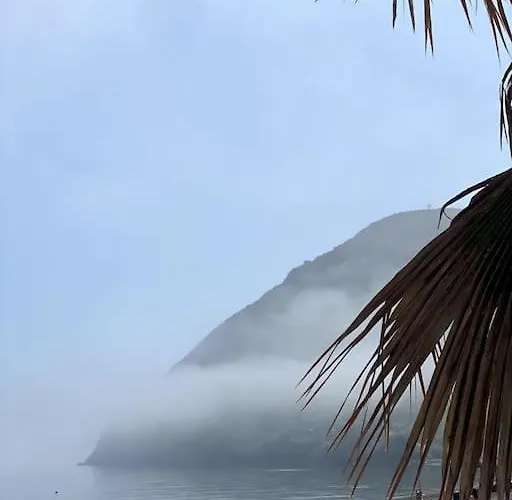 Semesterbostad Casa Fronte Mare Con Giardino Privato - - Lipari *