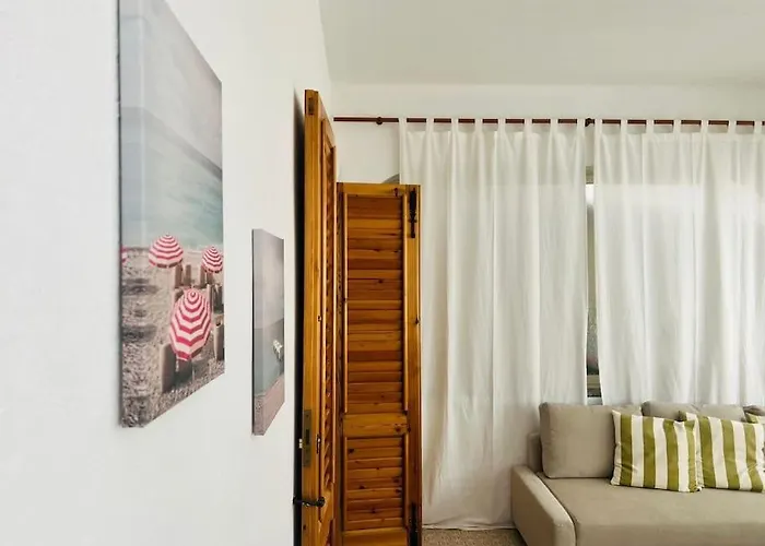 Casa Fronte Mare Con Giardino Privato - - Lipari Casa vacanze